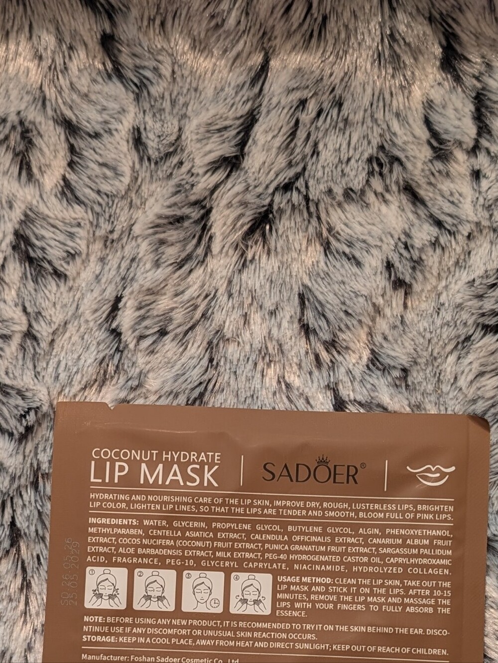 Assorted Lip Masks - Picture 5 of 11